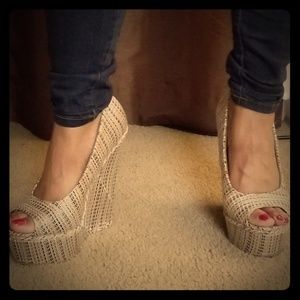 Multi-colored Peep Tor Platform Wedges